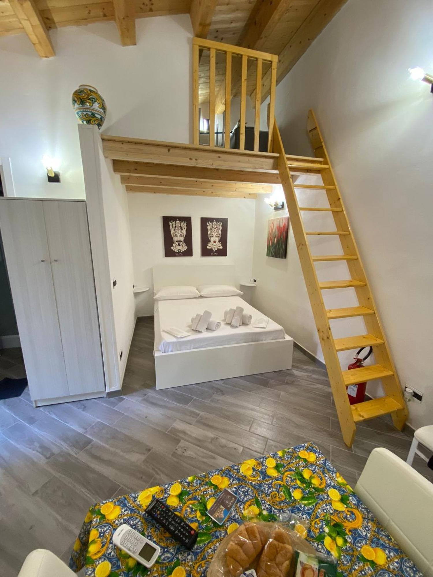 Casa Vacanze Giorgia Noto Exterior foto